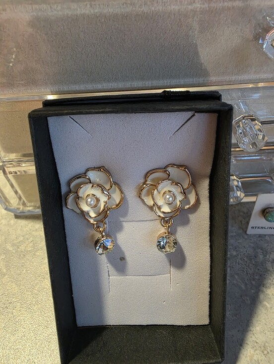 Jewelry - Gold & White Flower Drop Earrings with Crystal Accent